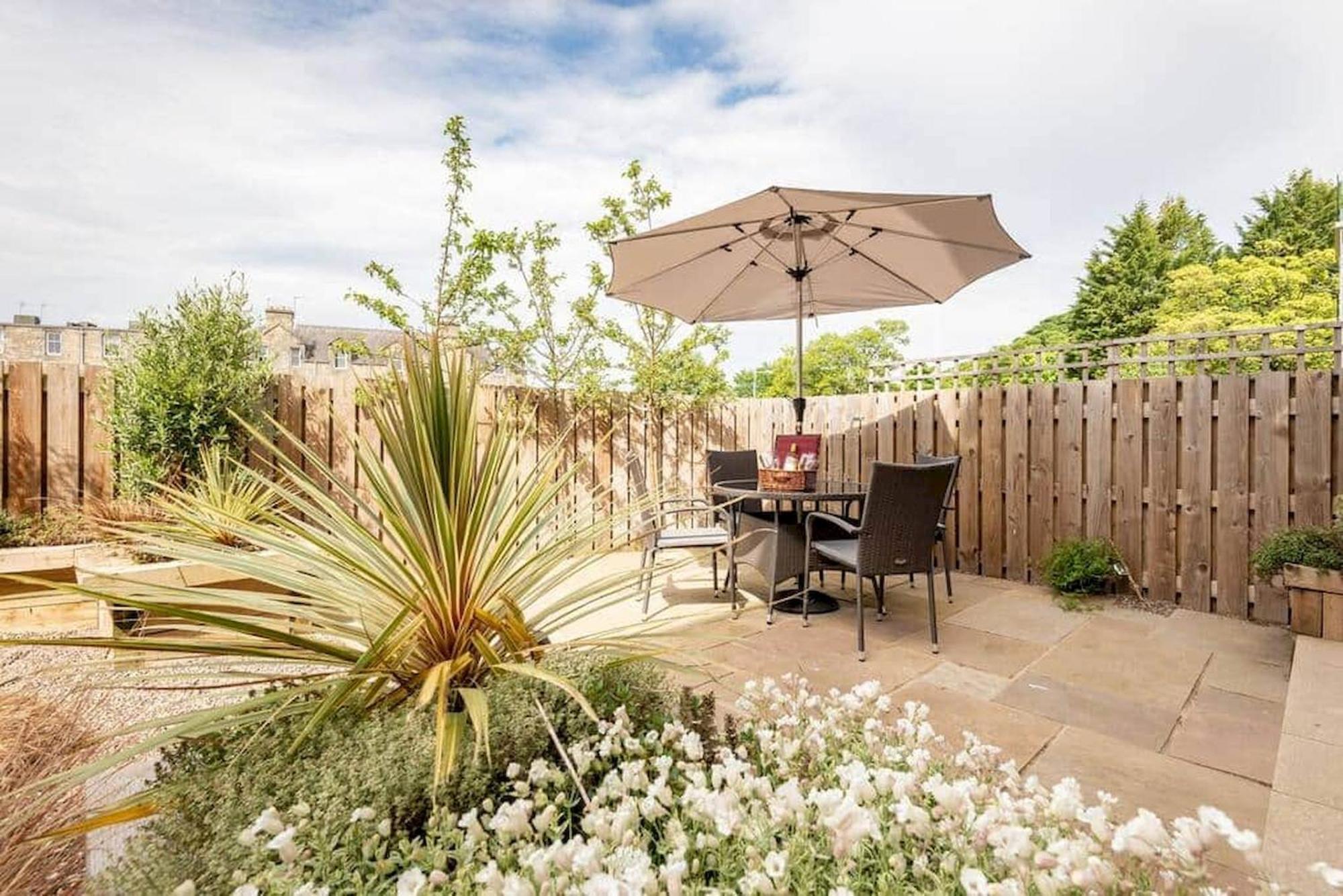 Luxury Garden Apartment In St Andrews Exterior photo